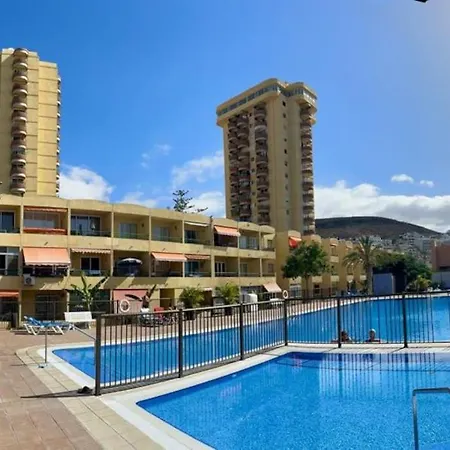 Vistas Cristianos 2 Swimming Pools Appartement *