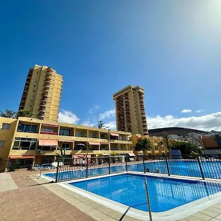 Vistas Cristianos 2 Swimming Pools Appartement *